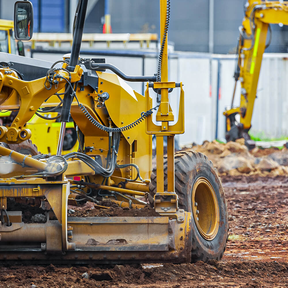 Gebrauchte Teile und Anbaugeräte für Baumaschinen kaufen | Baldinger GmbH